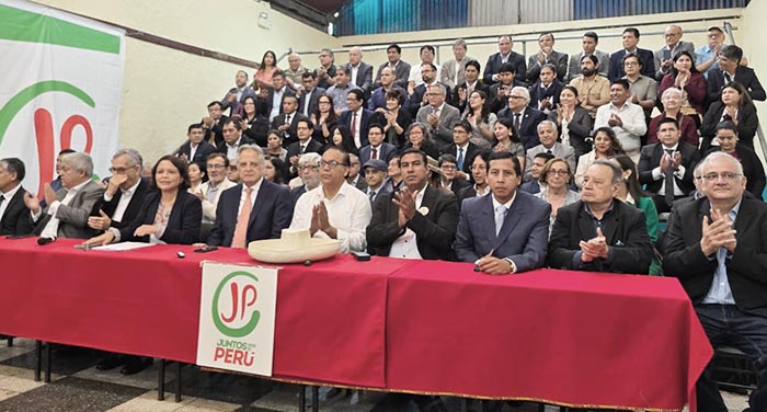 Roberto Sánchez presenta nuevo plan de gobierno elaborado con Ahora Nación, Venceremos, Cívico Obras y Primero la Gente